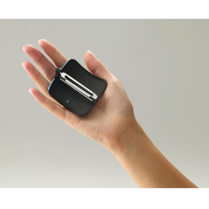 Econome s'utilisant dans la paume de main