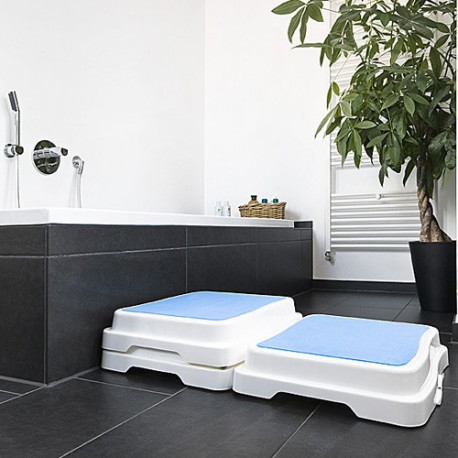 Marche d'accès baignoire