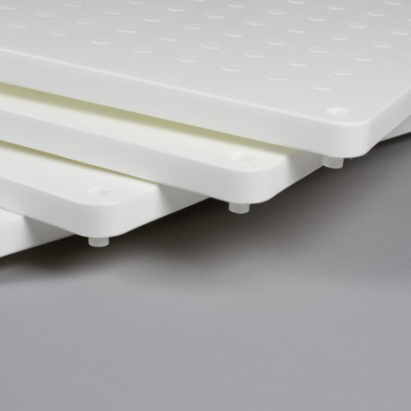 Marches d'accès réglables en hauteur