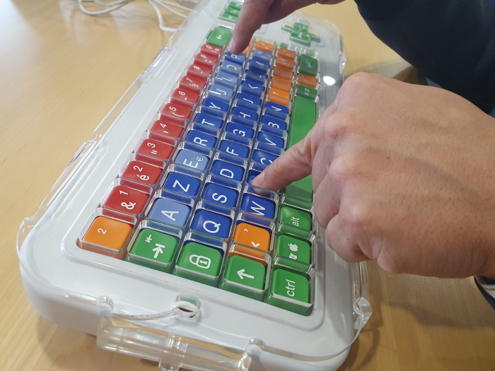 Guide doigts pour clavier